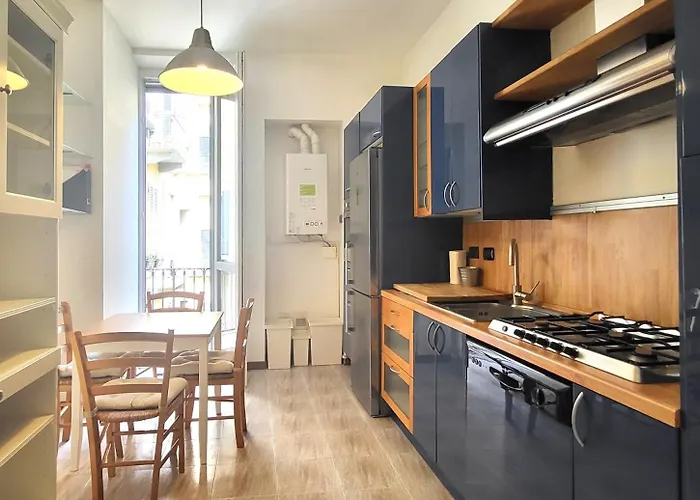 Appartamento Grande In Centro Milano